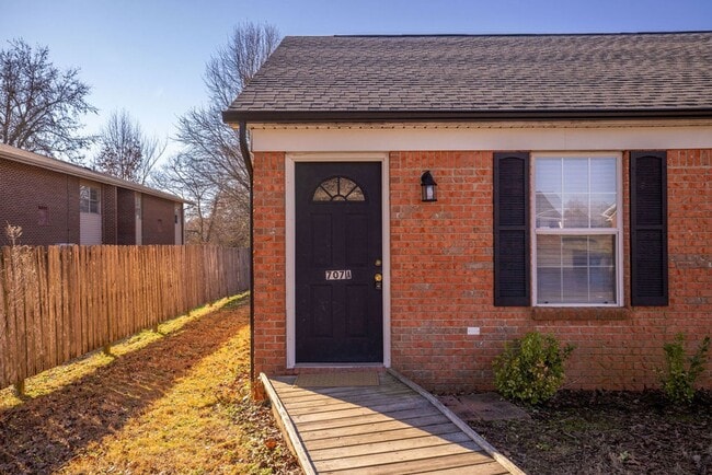 property at 707 Bagwell Ct