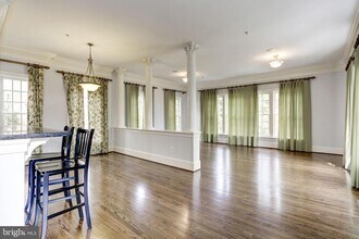 7233 Addington Dr in McLean, VA - Building Photo - Building Photo