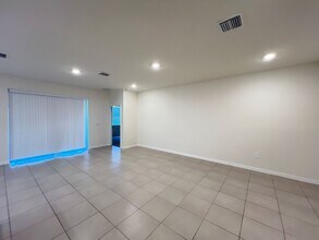 5108 Stokes Way in Wildwood, FL - Building Photo - Building Photo