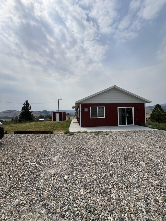 5584 Windy Ridge Dr in Helena, MT - Building Photo - Building Photo