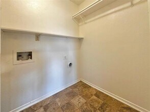 4510 Monterrey Dr in Rowlett, TX - Building Photo - Building Photo
