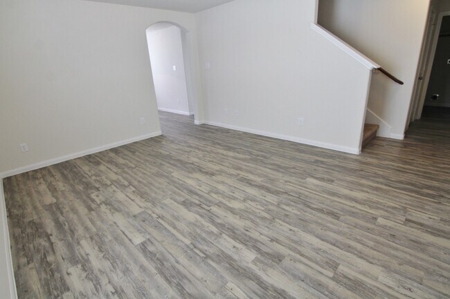 5486 Quail Cove Ln in Houston, TX - Foto de edificio - Building Photo