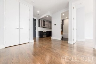 Luxury 2 BR in Bushwick with Balcony & Roo in Brooklyn, NY - Building Photo