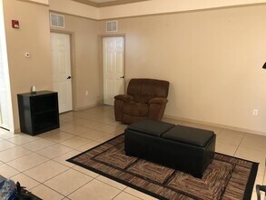 1418 NW 3rd Ave in Gainesville, FL - Building Photo - Building Photo