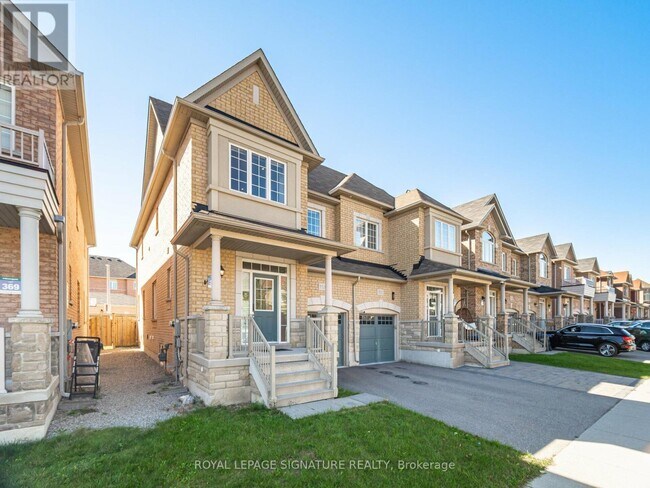 5520 Meadowcrest Ave in Mississauga, ON - Building Photo - Building Photo