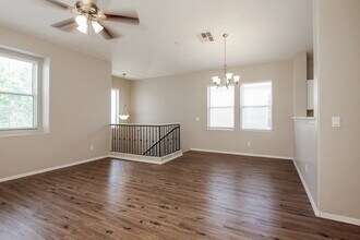 158 W Tremaine Ct in Gilbert, AZ - Building Photo - Building Photo
