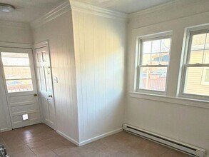 19 1st St in Medford, MA - Building Photo - Building Photo