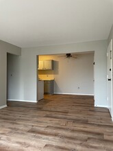 38290 Fairway Ct, Unit #155 in Clinton Township, MI - Foto de edificio - Building Photo