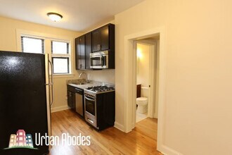 4036 Ashland N Ave, Unit 2EE in Chicago, IL - Building Photo - Building Photo