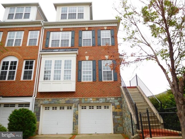 property at 14640 Briarley Pl