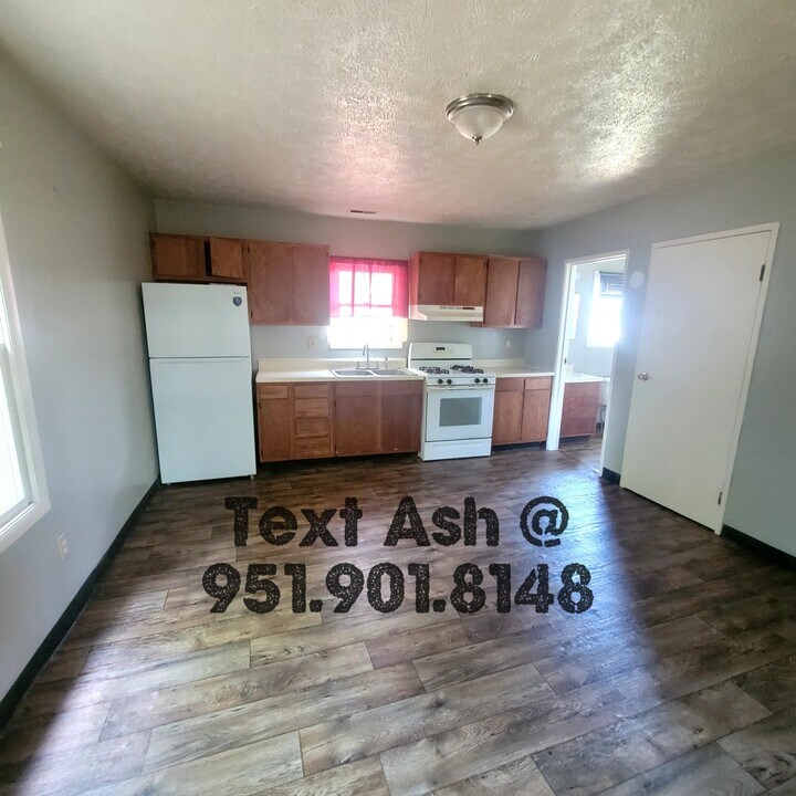 1226 W 13th St in Anderson, IN - Foto de edificio