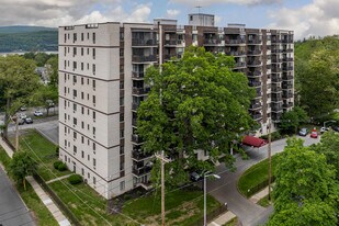 Executive Towers in Poughkeepsie, NY - Building Photo