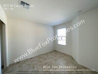 855 W Calle Sucre photo'