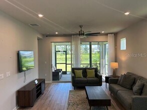6041 Timberdale Ave in Wesley Chapel, FL - Building Photo - Building Photo