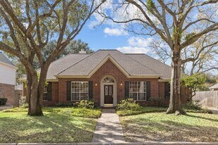 19623 Mills Meadow Ln in Houston, TX - Building Photo