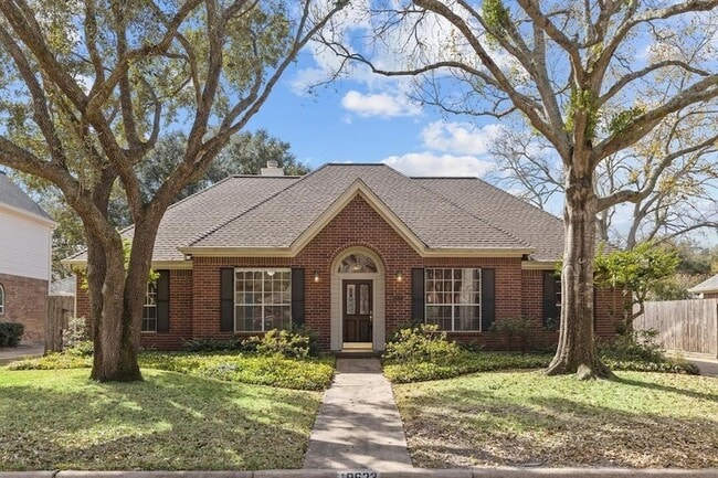 19623 Mills Meadow Ln