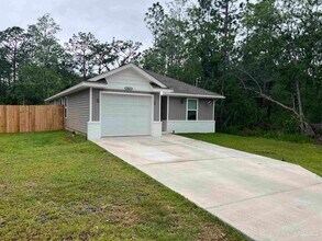 3021 N 36th Ave in Milton, FL - Building Photo - Building Photo