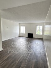 485 Chestnut Ave in Carlsbad, CA - Building Photo - Building Photo