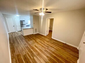 215 Harrell St in Brandon, MS - Building Photo - Building Photo