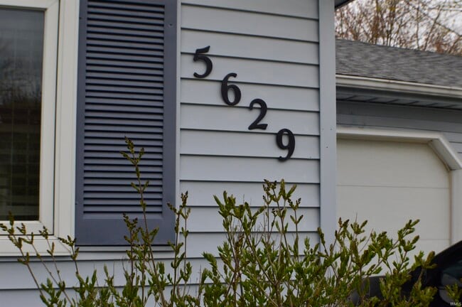 5629 Robin Run in Fort Wayne, IN - Building Photo - Building Photo