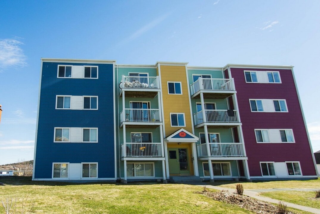 Pleasantville Apartments in St John's, NL - Building Photo