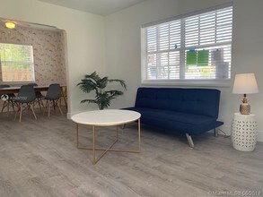 12108 NE 5th Ave-Unit -2 in North Miami, FL - Building Photo - Building Photo