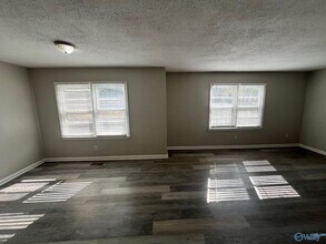 1622 College St SE in Decatur, AL - Building Photo - Building Photo