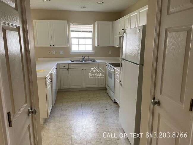 9222 Ayscough Rd in Summerville, SC - Building Photo - Building Photo