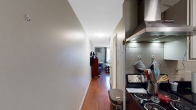 14 Murdock St, Unit 2-2 in Somerville, MA - Foto de edificio - Building Photo