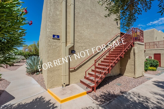 6255 N Camino Pimeria Alta in Tucson, AZ - Building Photo - Building Photo