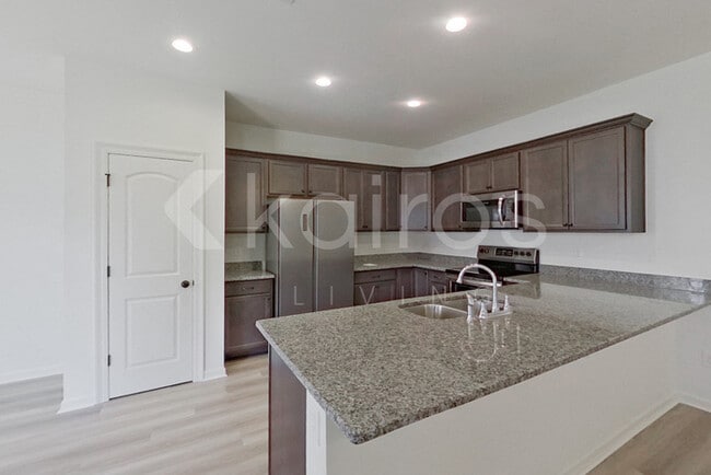 205 Salvat Dr in Lafayette, LA - Building Photo - Building Photo