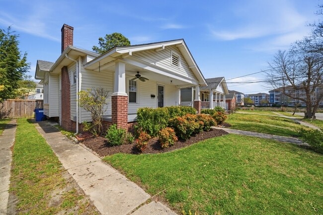 414 Massachusetts Ave in Norfolk, VA - Building Photo - Building Photo