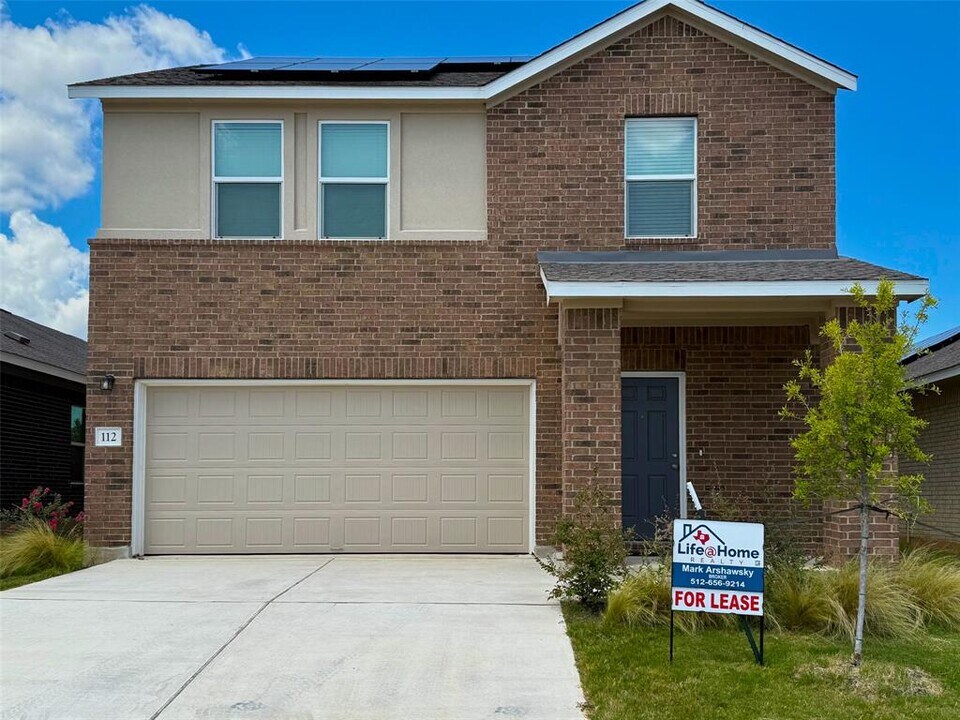 112 Standing Rock Ln in Marble Falls, TX - Building Photo