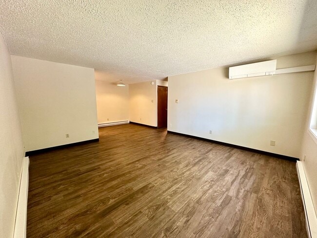 1104 E 14th Ave in Ellensburg, WA - Building Photo - Building Photo
