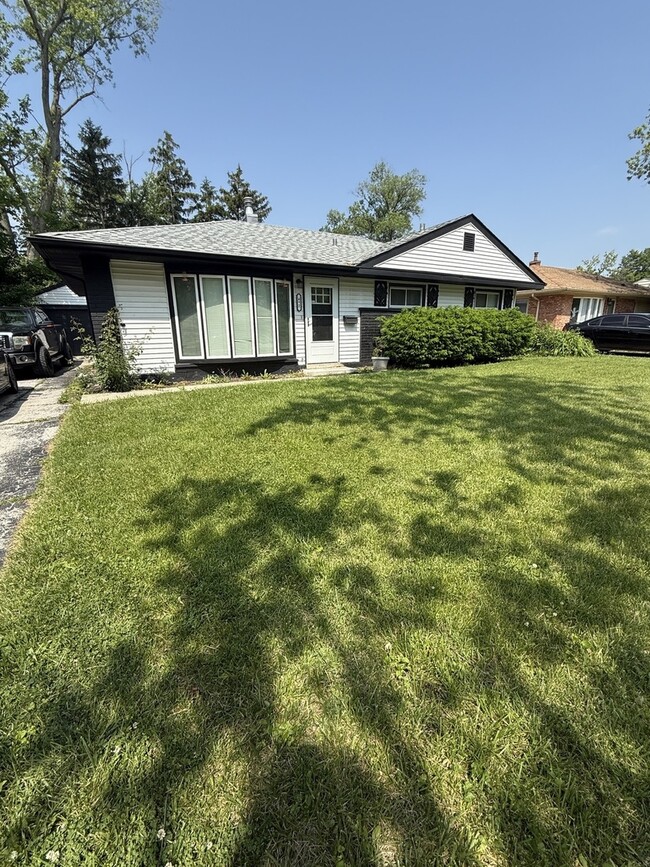 property at 452 Indianwood Blvd