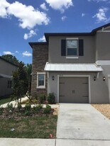 9618 Pembrooke Pines Dr in Sun City Center, FL - Building Photo