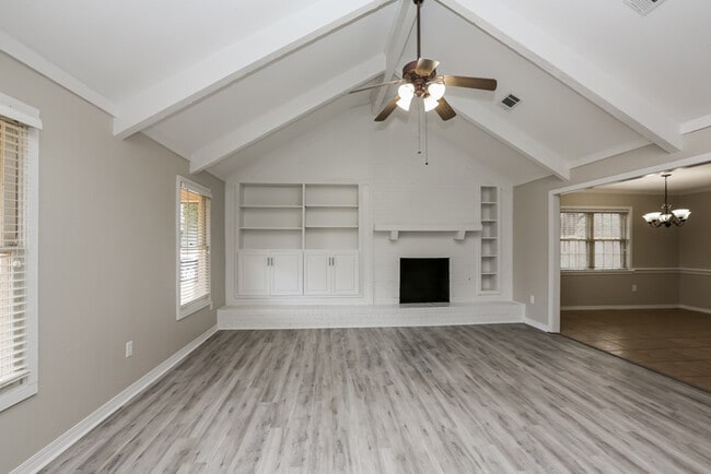 353 Durham Ct in Brandon, MS - Building Photo - Building Photo