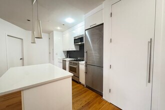 51 E 128th St in New York, NY - Building Photo - Building Photo