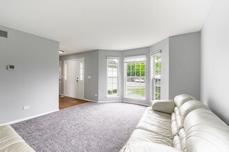 2415 Eldorado Ct in Naperville, IL - Building Photo - Building Photo