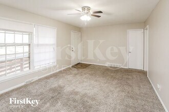 6900 E 85th Terrace in Kansas City, MO - Building Photo - Building Photo