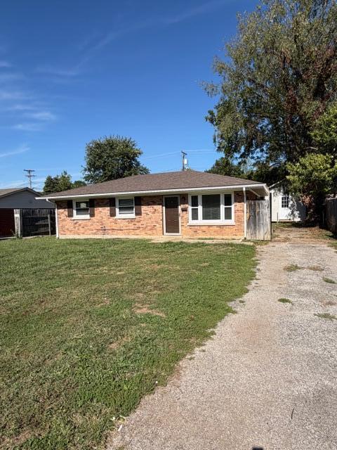 2059 Deauville Dr in Lexington, KY - Building Photo - Building Photo