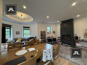 3 Strathmore Rd in Brookline, MA - Building Photo - Building Photo