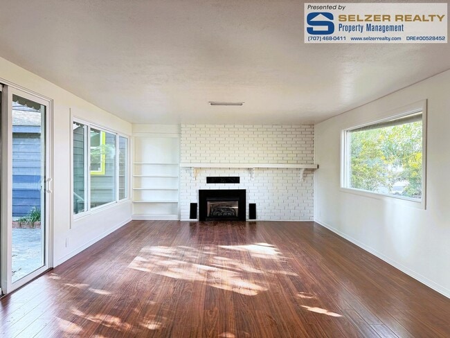 30 Highland Dr in Ukiah, CA - Building Photo - Building Photo