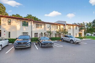 21682 Cypress Rd in Boca Raton, FL - Building Photo