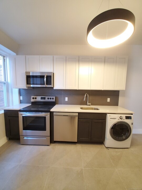 66 Norton St in New Haven, CT - Building Photo