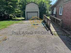 1321 Schleicher Ave in Indianapolis, IN - Building Photo - Building Photo