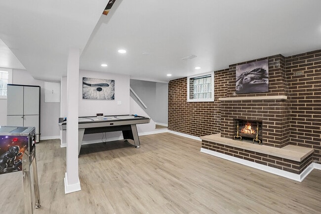 6101 W 64th Pl in Chicago, IL - Building Photo - Building Photo
