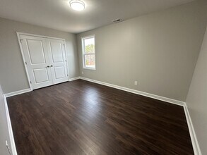 490 Rocky River Rd in Mooresville, NC - Building Photo - Building Photo