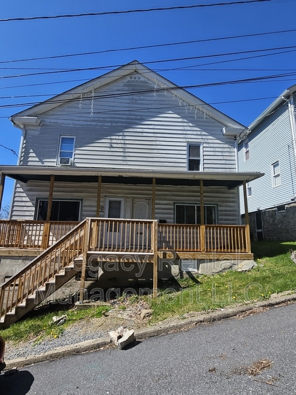 property at 303 Gardner St