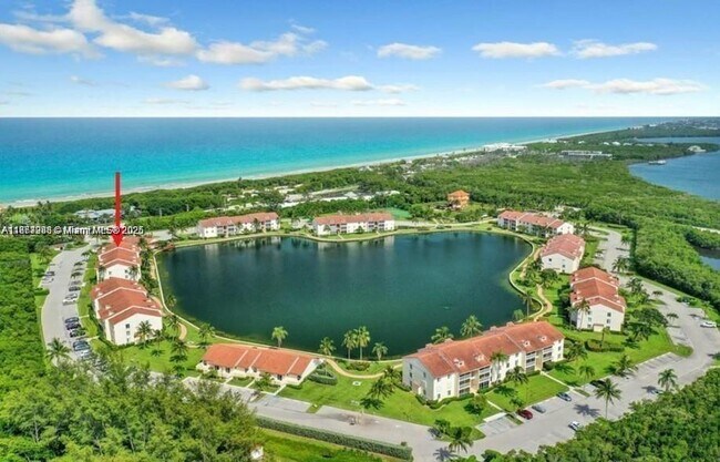 4484 NE Ocean Blvd in Jensen Beach, FL - Building Photo - Building Photo